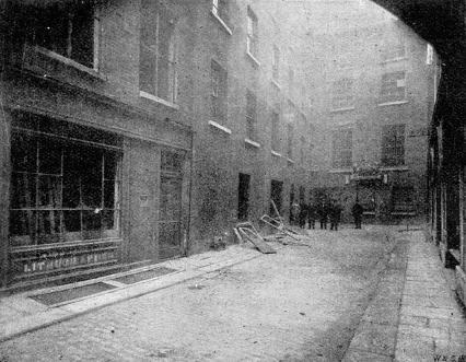 Exchange Court in the aftermath of the explosion (from The Strand 
Magazine, February 1894)