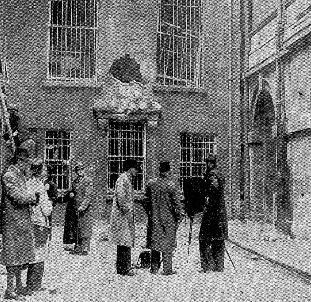 Exchange Court in the aftermath of the explosion (from The Irish Press,
 12 November 1937)